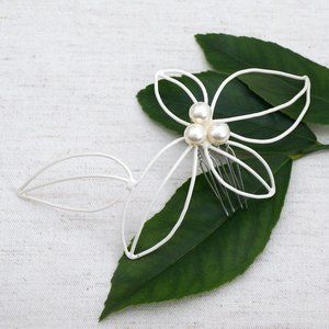 Paris by Debra Moreland Rose Leaf Rag Modern Bridal Hair Comb NWT
